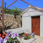 Apartamento With Parking Space Seget Vranjica, - 11273