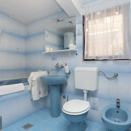 With Parking Space Seget Vranjica, - 11273