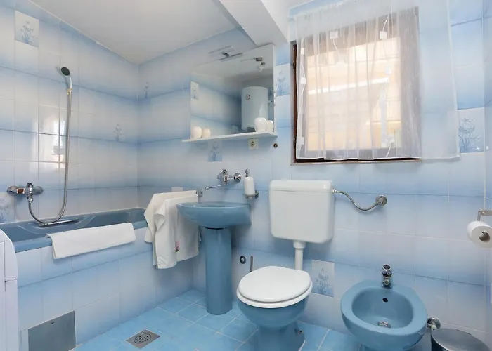 With Parking Space Seget Vranjica, - 11273