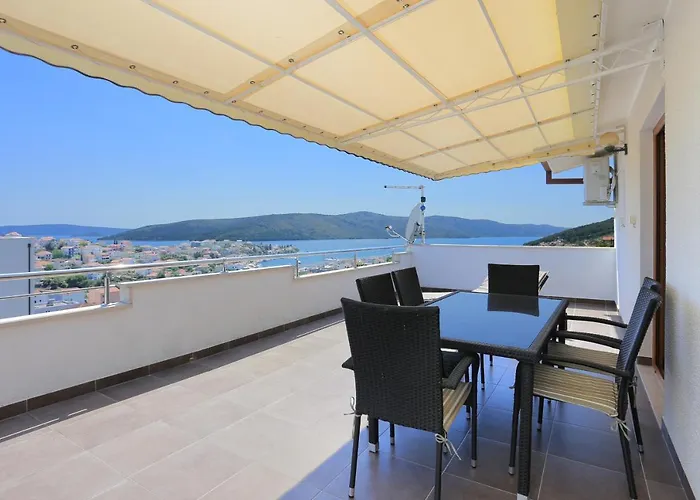With Parking Space Seget Vranjica, - 11273 Appartement Trogir